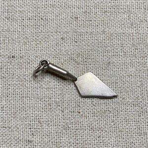 💛 Vintage 925 Long Point Tile Grout Trowel Tool Charm